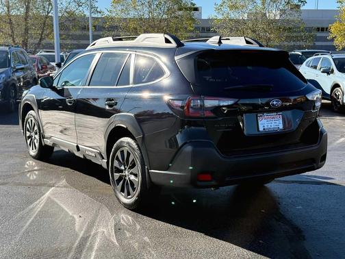 2023 Subaru Outback Onyx Edition XT