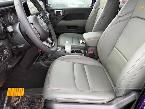 2026 Jeep Gladiator Mojave X 4x4