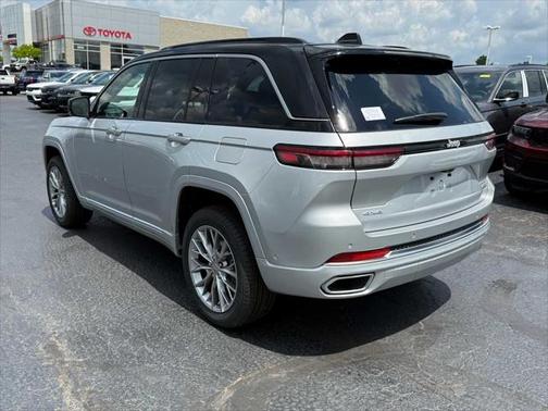 2025 Jeep Grand Cherokee Summit