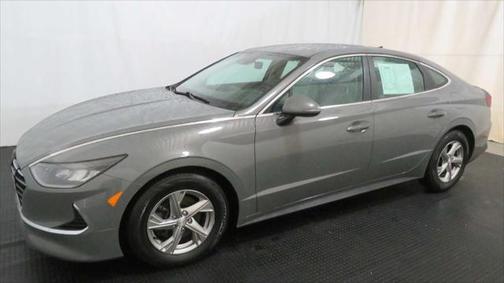 2022 Hyundai SONATA SE