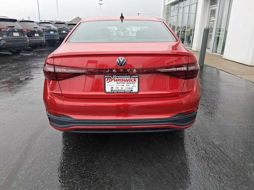 2025 Volkswagen Jetta 1.5T Sport