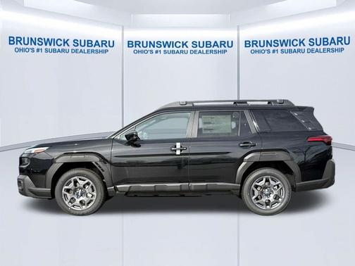 Crystal Black Silica 2026 Subaru Outback Premium