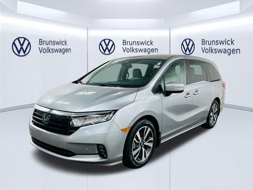 Lunar Silver Metallic 2023 Honda Odyssey Touring