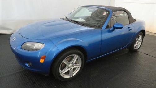 2006 Mazda MX-5 Miata Touring