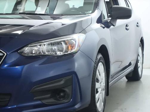 Lapis Blue Pearl 2018 Subaru Impreza 2.0i