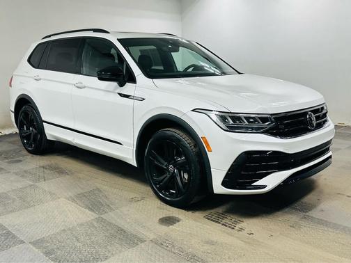 2024 Volkswagen Tiguan 2.0T SE R-Line Black 4MOTION