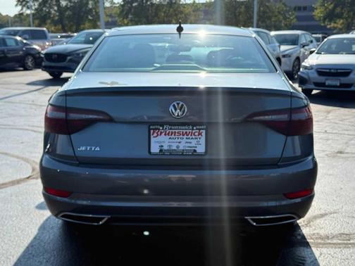 2021 Volkswagen Jetta 1.4T R-Line