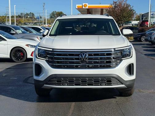 2026 Volkswagen Atlas 2.0T SE