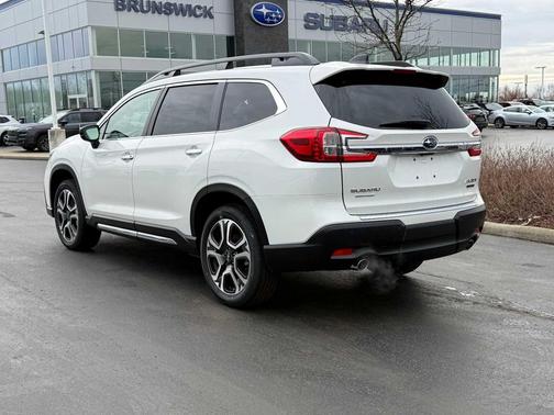 Crystal White Pearl 2026 Subaru Ascent Touring 7-Passenger