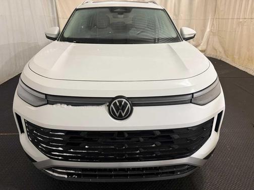 2025 Volkswagen Tiguan 2.0T SE 4MOTION