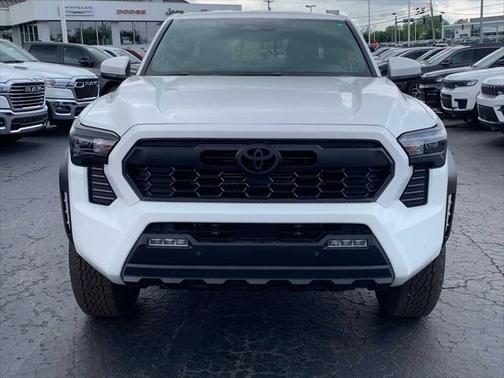2025 Toyota Tacoma TRD Off Road
