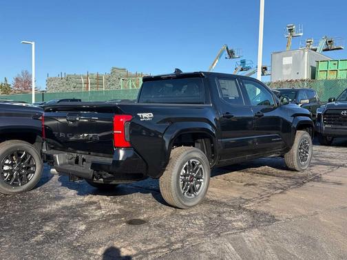 2025 Toyota Tacoma TRD Sport