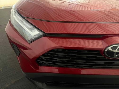 Ruby Flare Pearl 2023 Toyota RAV4 LE