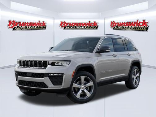 Silver Zynith 2026 Jeep Grand Cherokee Limited