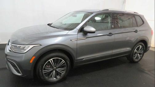 2024 Volkswagen Tiguan 2.0T Wolfsburg Edition