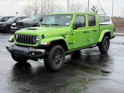 2026 Jeep Gladiator Sport S