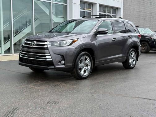 Predawn Gray Mica 2018 Toyota Highlander Limited