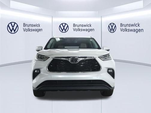 Wind Chill Pearl 2024 Toyota Highlander Limited