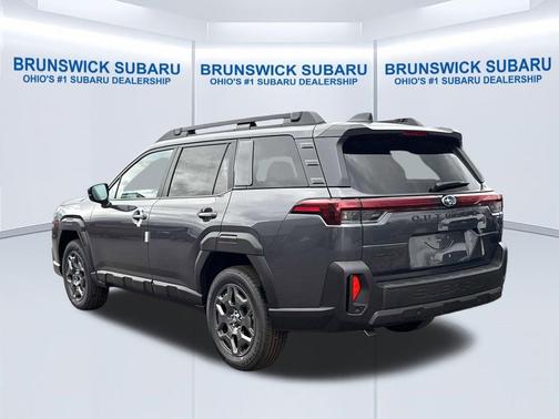 Magnetite Gray Metallic 2026 Subaru Outback Premium