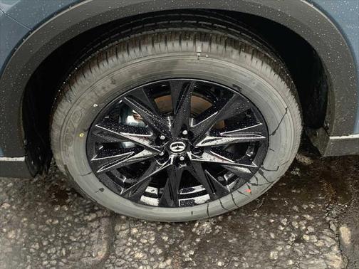 2025 Mazda CX-5 Carbon Edition