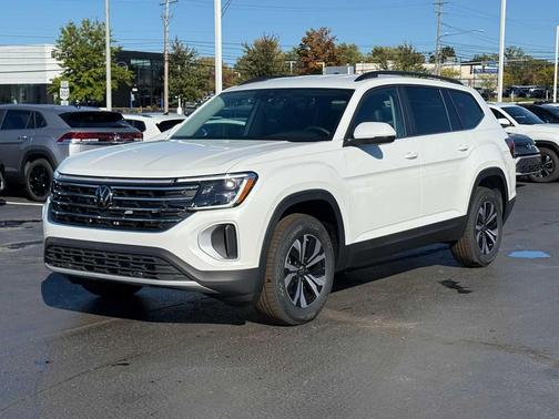 2026 Volkswagen Atlas 2.0T SE