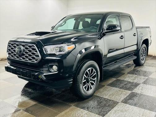 2022 Toyota Tacoma TRD Sport