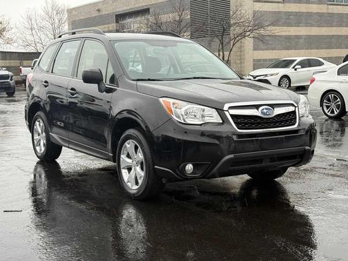 2016 Subaru Forester 2.5i