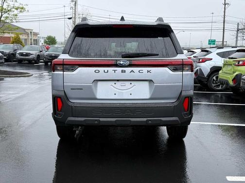 Ice Silver Metallic 2026 Subaru Outback Limited