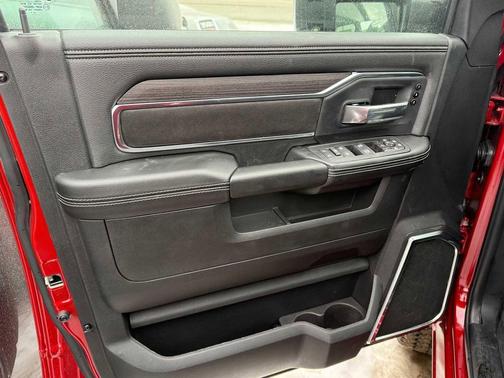 Molten Red Pearlcoat 2026 RAM 2500 Laramie Crew Cab 4x4 6'4' Box