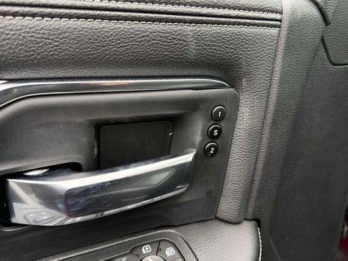 2026 RAM 2500 Laramie Crew Cab 4x4 6'4' Box