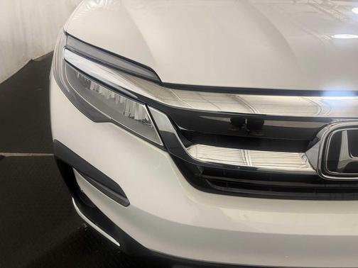 2022 Honda Pilot AWD Elite