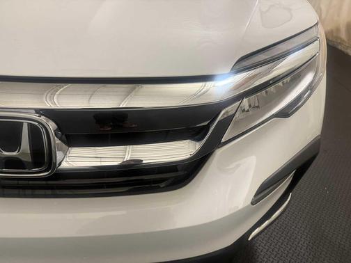 2022 Honda Pilot AWD Elite