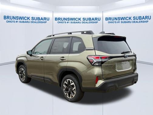 Autumn Green Metallic 2026 Subaru Forester Premium