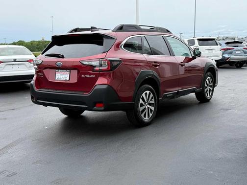 Crimson Red Pearl 2025 Subaru Outback Premium