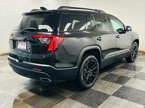 2023 GMC Acadia AWD SLT