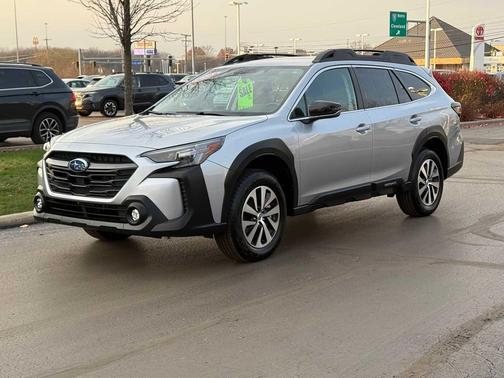 2025 Subaru Outback Premium