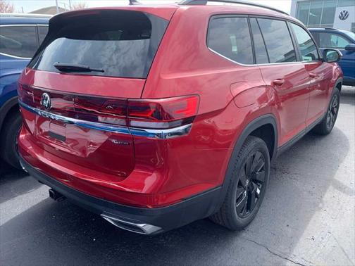 2025 Volkswagen Atlas 2.0T SE w/Technology 4MOTION