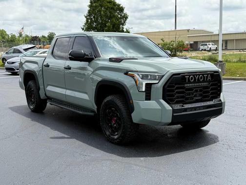 2022 Toyota Tundra Hybrid TRD Pro