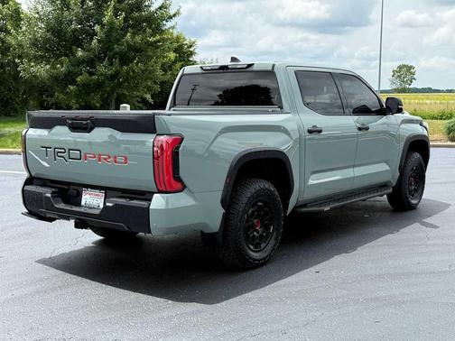 2022 Toyota Tundra Hybrid TRD Pro