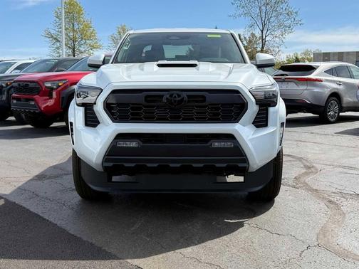 Wind Chill Pearl 2026 Toyota Tacoma Hybrid TRD Sport