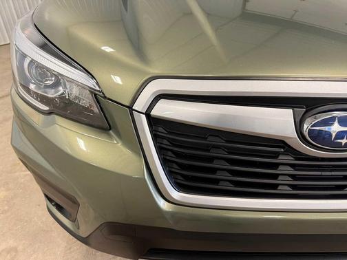 Jasper Green Metallic 2020 Subaru Forester Premium