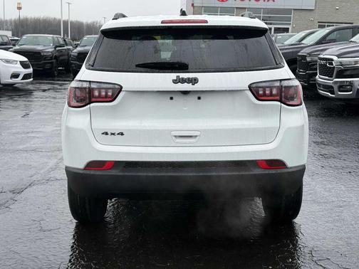 2026 Jeep Compass Latitude