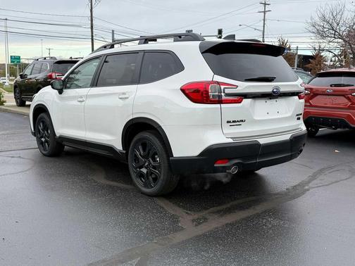 2025 Subaru Ascent Onyx Edition Touring 7-Passenger