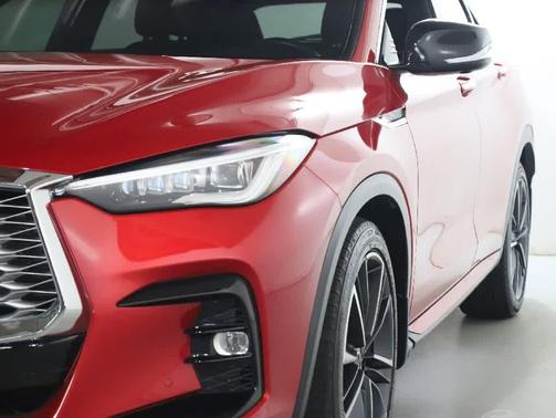 Dynamic Sunstone Red 2023 INFINITI QX55 SENSORY