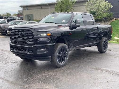 2025 RAM 2500 Big Horn Crew Cab 4x4 6'4' Box