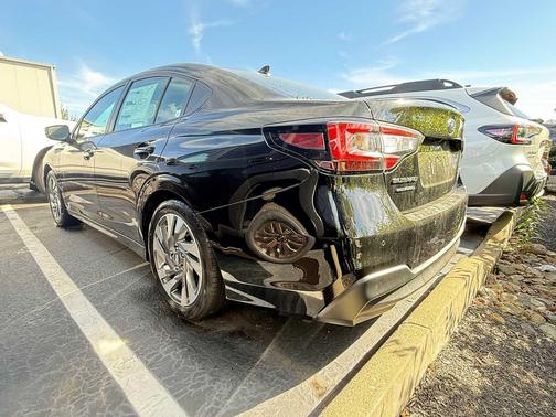 2025 Subaru Legacy Limited