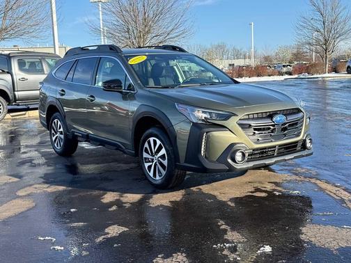 2025 Subaru Outback Premium