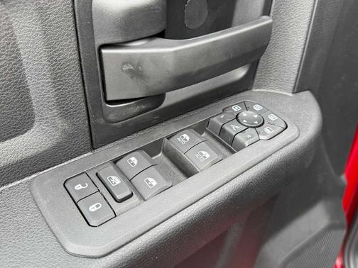 2026 RAM 2500 Black Express Crew Cab 4x4 6'4' Box