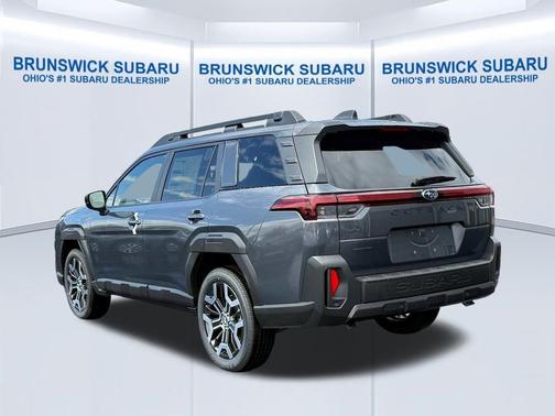 Magnetite Gray Metallic 2026 Subaru Outback Touring XT
