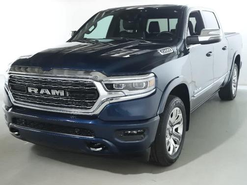Patriot Blue Pearlcoat 2023 RAM 1500 Limited